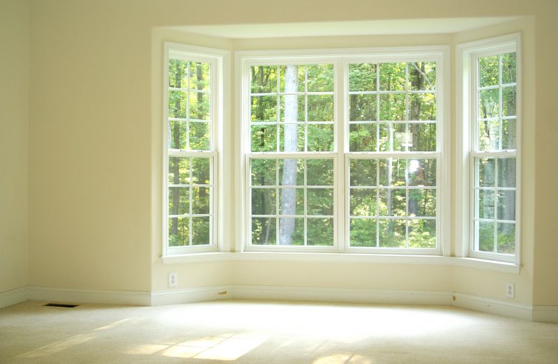 Bay window construction enhancing interior space
